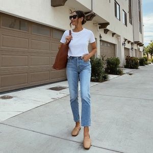 Everlane 90s Cheeky Straight Jeans